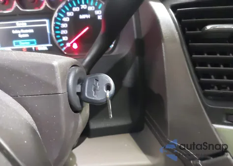 2019 Chevrolet Suburban Lt z USA, uszkodzony, nr VIN 1GNSKHKC2KR250273